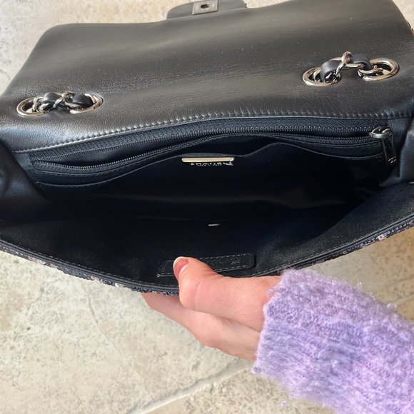 Chanel Large Sequins Flap Purse with chain strap - Picture 8 of 8